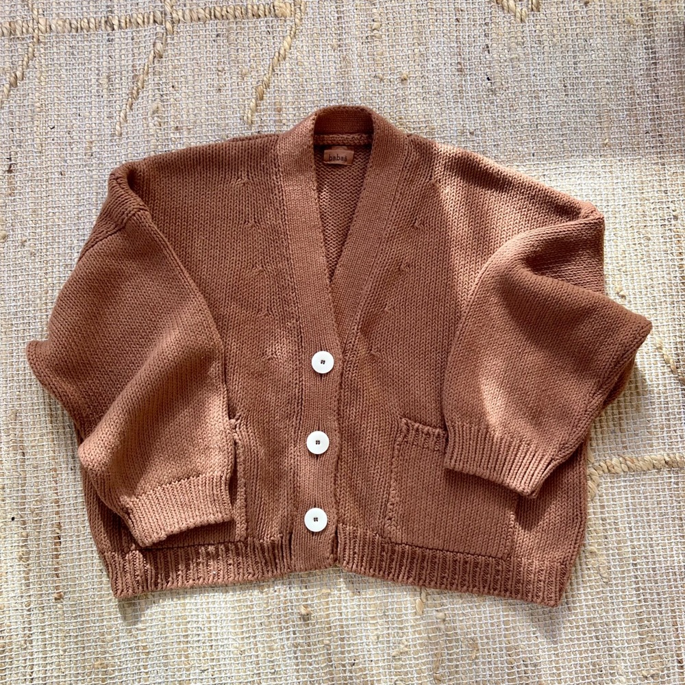 Cardigan no22 tonka bean